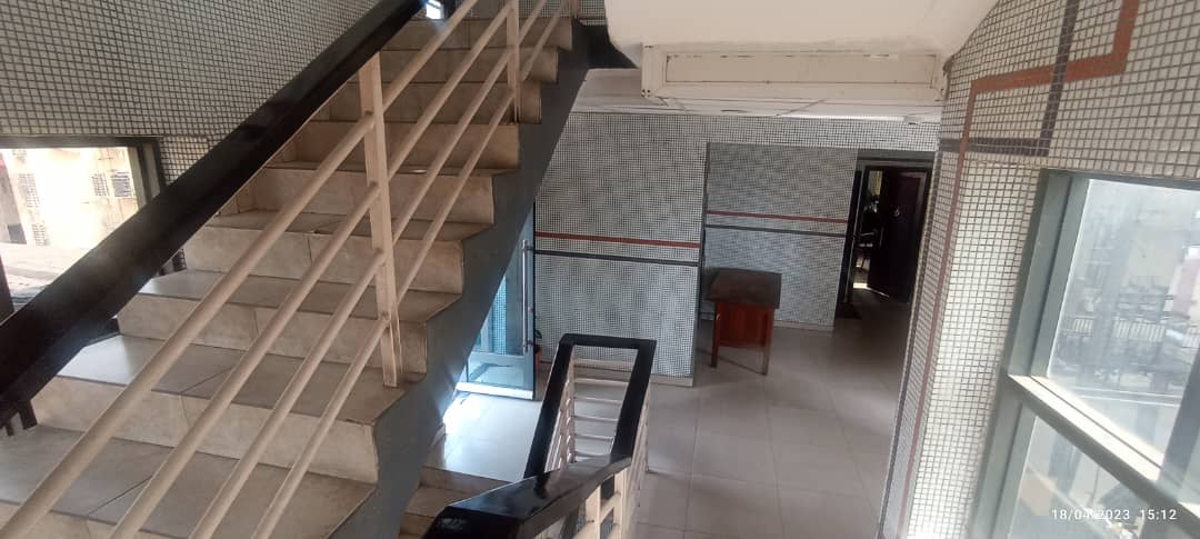 Office Space on Apapa Rd., Costain, Yaba, Lagos