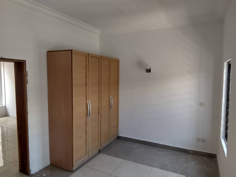 4-Bedroom Semi-Detached House in Lekki Phase 1